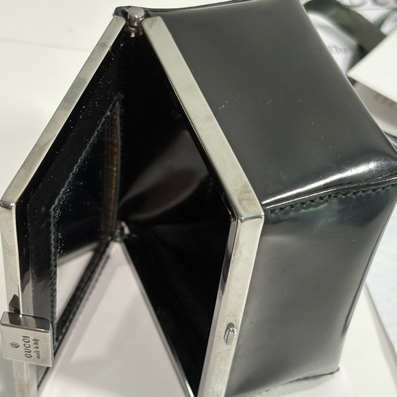 Authentic GUCCI Black patent Leather Accessory jewelry Box cards and certificate - Picture 12 of 12